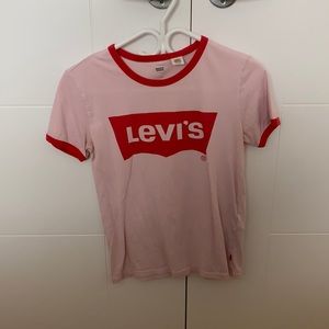 Levi’s Tshirt